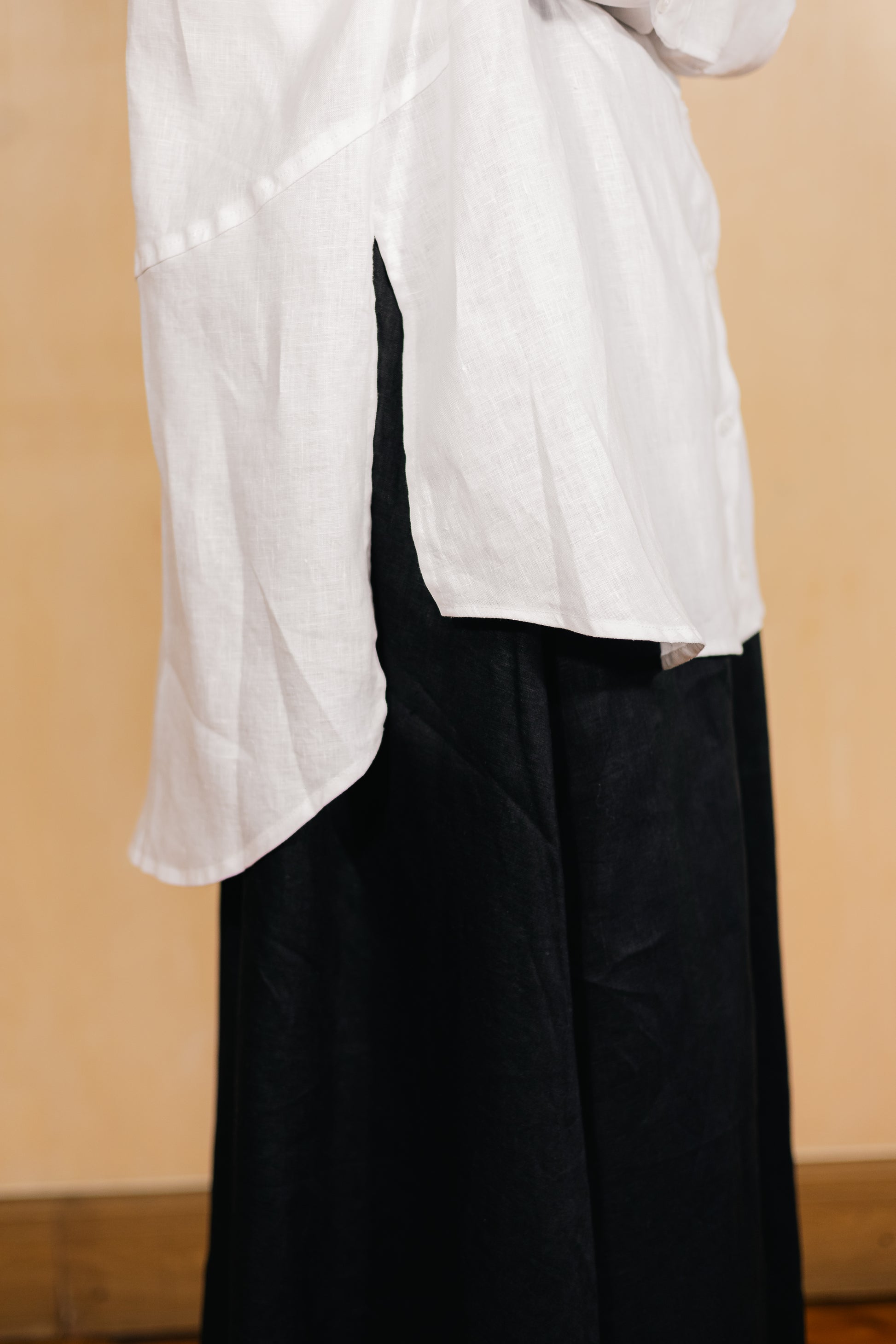 White 100% Linen Oversized Shirt